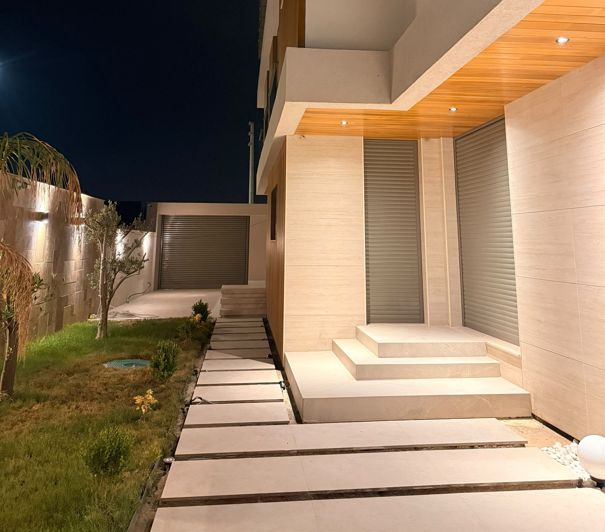 Image No.17-6 Bed Villa for sale