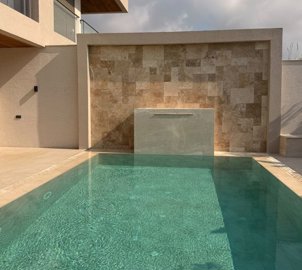 Spotless Antalya Investment Property For Sale - Enticing pool with a water fountain