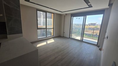 Delightful Apartments For Sale In Altintas, Antalya - Lounge with a balcony