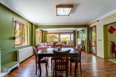 Idyllic Detached Marmaris Villa For Sale - Dining area and lounge