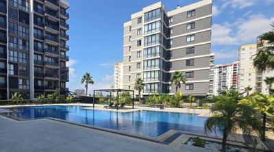 Divine 1-Bedroom Properties For Sale In Antalya - Main view of the complex
