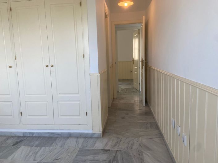 Image No.25-4 Bed Penthouse for sale