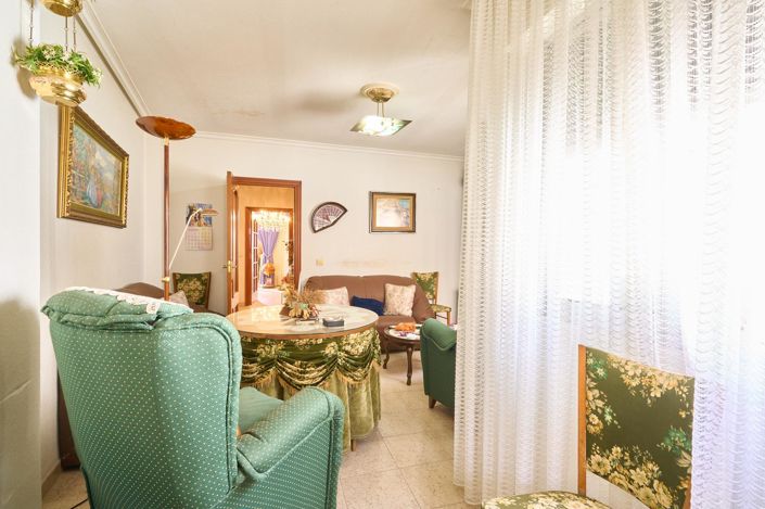 Image No.36-7 Bed Property for sale