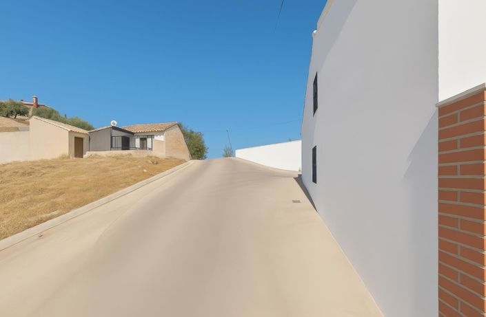 Image No.22-3 Bed House for sale