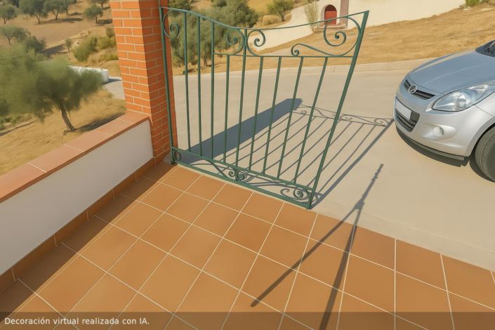 Image No.26-3 Bed House for sale