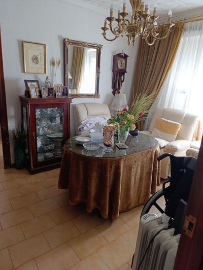 Image No.1-2 Bed Flat for sale