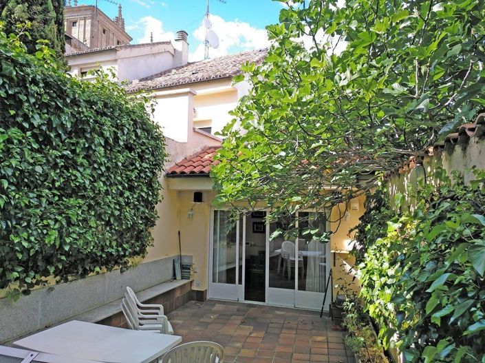 Image No.21-3 Bed Semi-Detached for sale