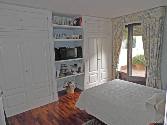 Image No.30-3 Bed Semi-Detached for sale