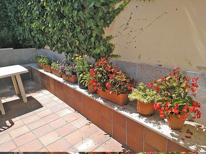 Image No.42-3 Bed Semi-Detached for sale