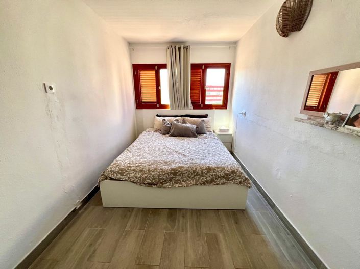 Image No.14-3 Bed Duplex for sale