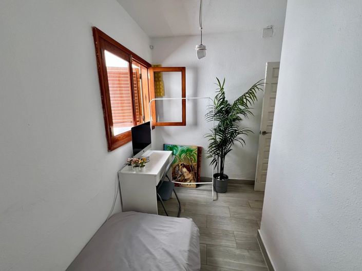 Image No.6-3 Bed Duplex for sale