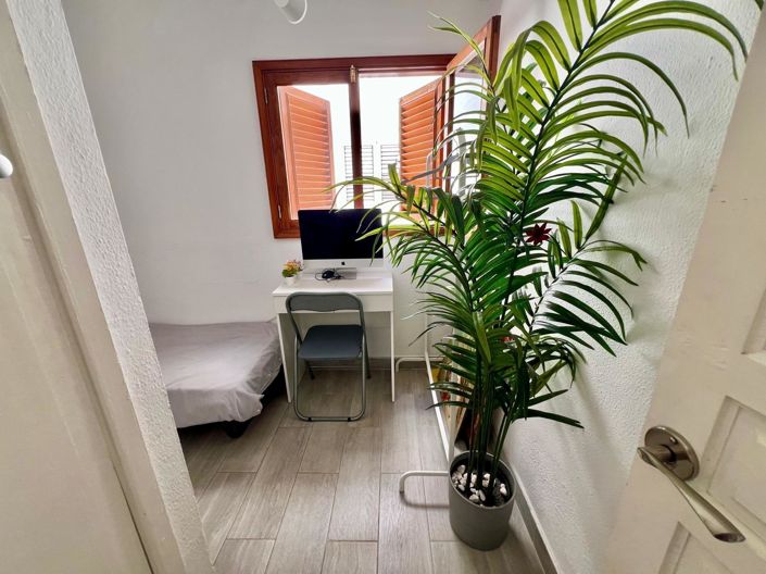 Image No.8-3 Bed Duplex for sale