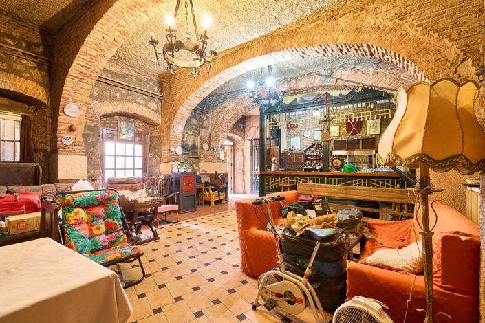 Image No.3-30 Bed Hotel for sale