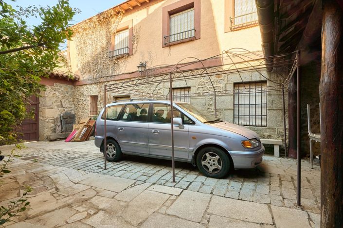 Image No.8-30 Bed Hotel for sale