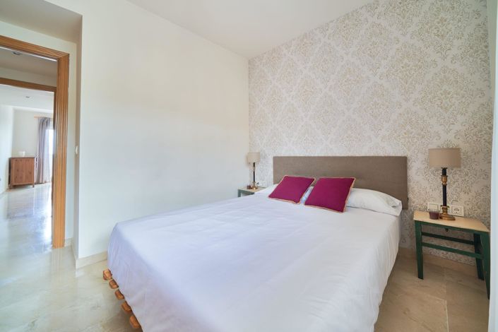 Image No.12-2 Bed Flat for sale