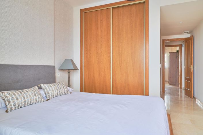 Image No.23-2 Bed Flat for sale