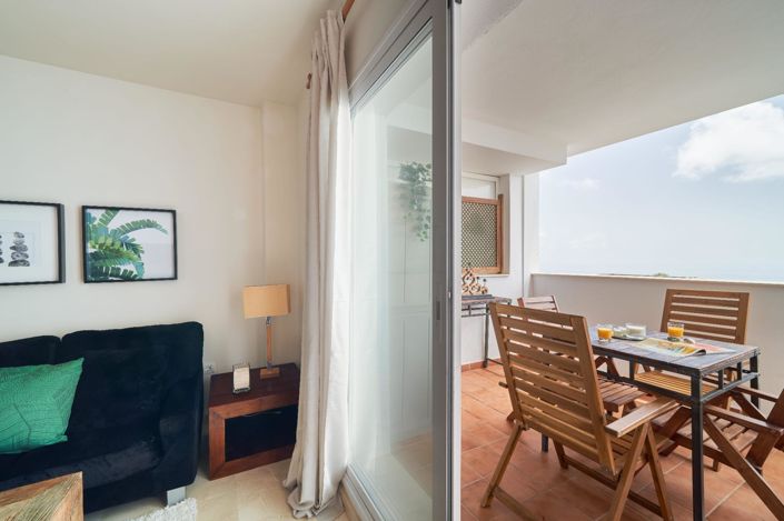 Image No.37-2 Bed Flat for sale