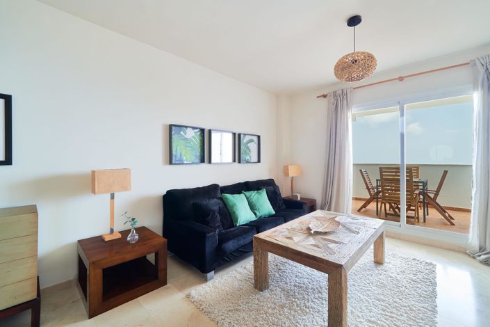 Image No.8-2 Bed Flat for sale