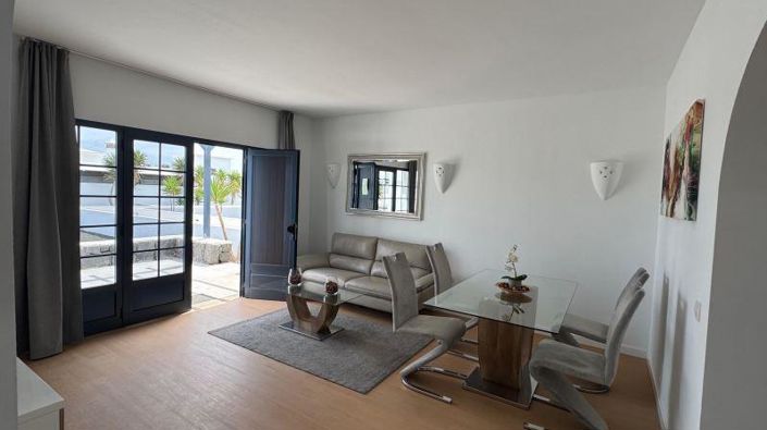 Image No.9-Villa de 2 chambres à vendre à Yaiza