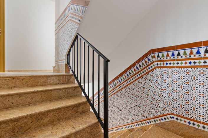 Image No.15-4 Bed Duplex for sale