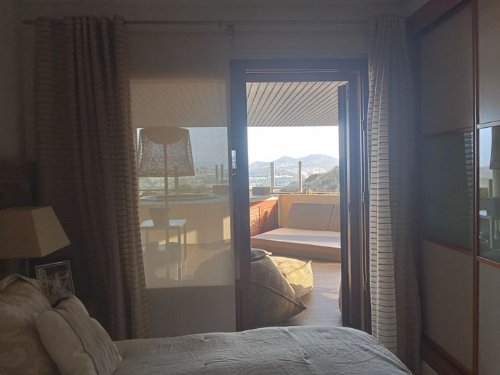 Image No.21-3 Bed Flat for sale