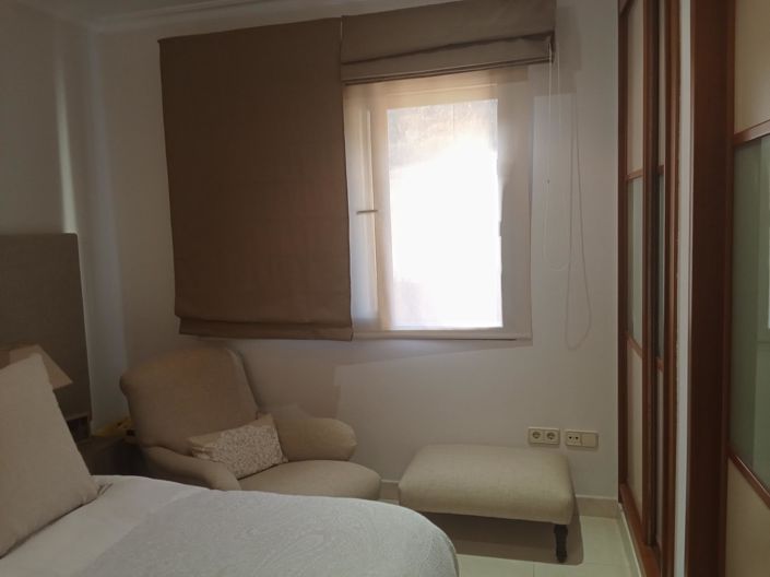 Image No.23-3 Bed Flat for sale