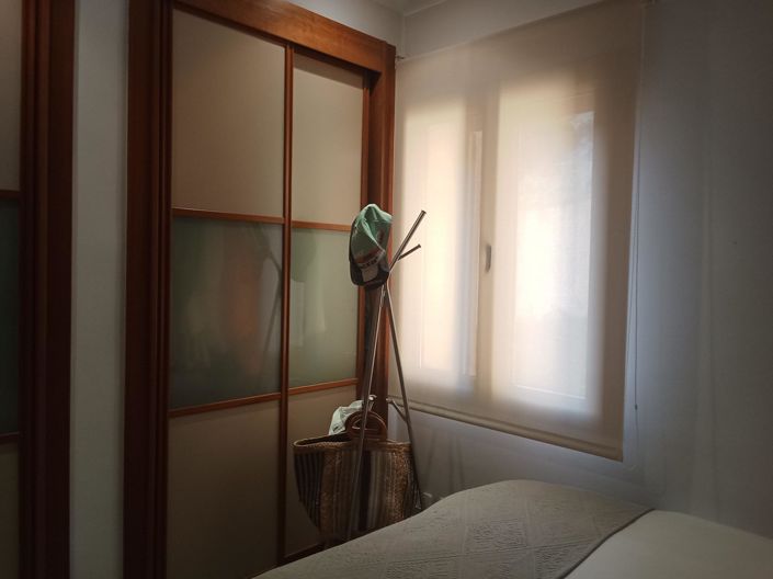 Image No.26-3 Bed Flat for sale