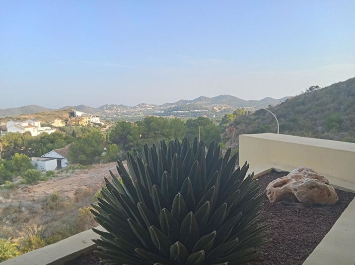 Image No.6-3 Bed Flat for sale