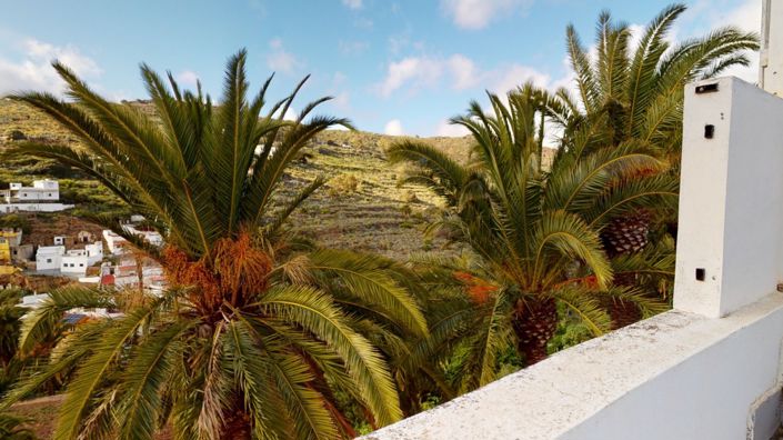 Image No.33-4 Bed House for sale