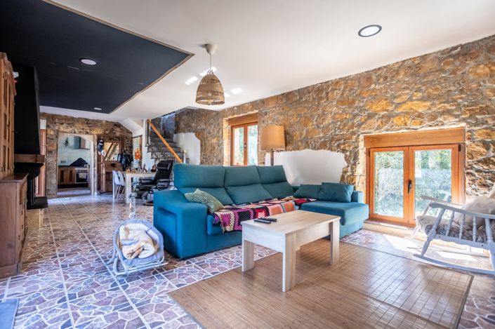 Image No.21-3 Bed Villa for sale