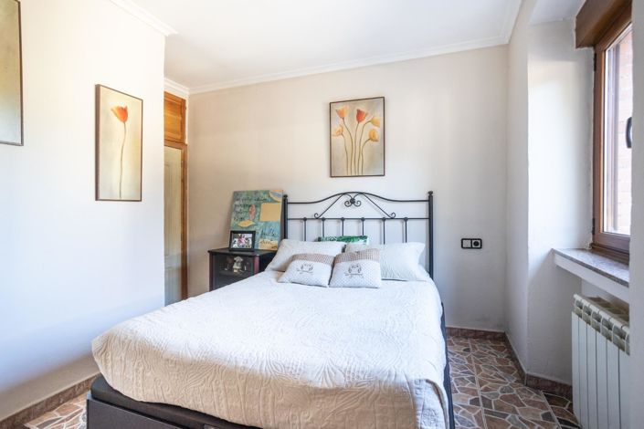 Image No.26-3 Bed Villa for sale