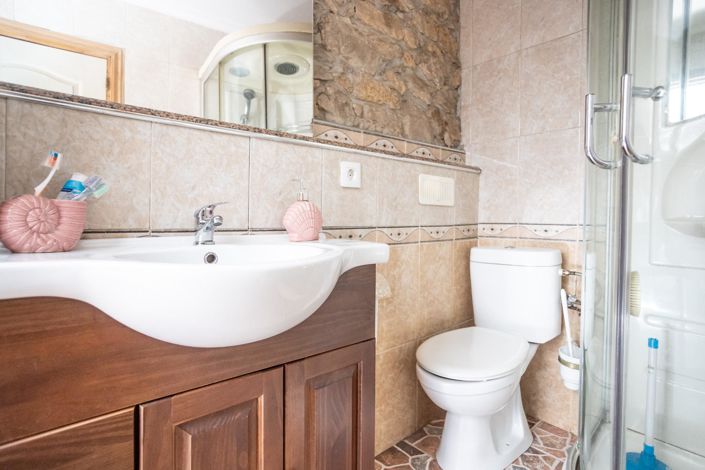 Image No.30-3 Bed Villa for sale