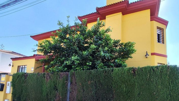 Image No.2-4 Bed Villa for sale