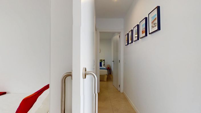 Image No.26-3 Bed House for sale