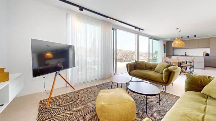 Image No.40-3 Bed House for sale