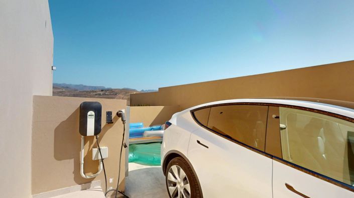 Image No.6-3 Bed House for sale