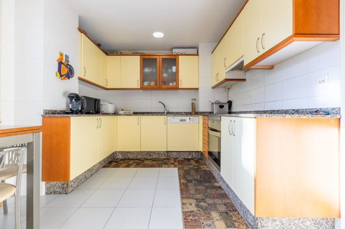 Image No.24-4 Bed Penthouse for sale