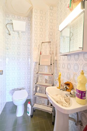 Image No.22-3 Bed Flat for sale