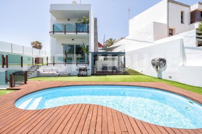 1 - Las Palmas, Villa