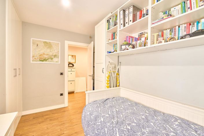 Image No.11-3 Bed Apartment for sale