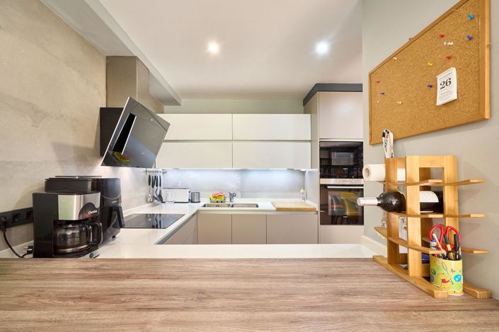 Image No.21-3 Bed Apartment for sale