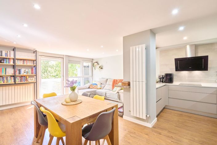 Image No.24-3 Bed Apartment for sale