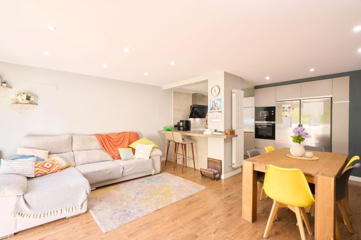 Image No.3-3 Bed Apartment for sale