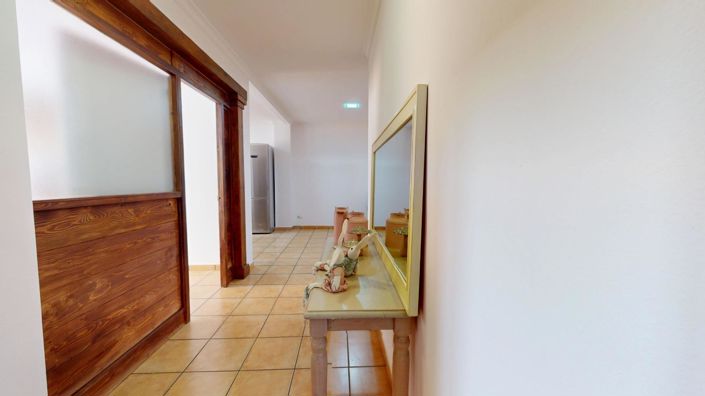 Image No.5-3 Bed Flat for sale