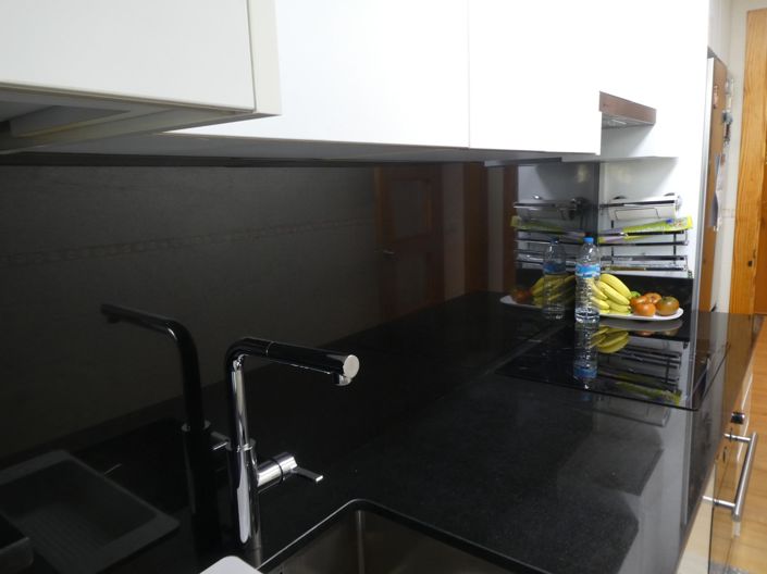 Image No.18-2 Bed Property for sale