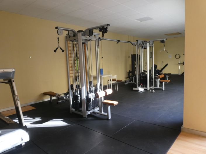 Image No.21-2 Bed Property for sale