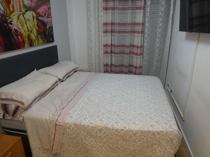 Image No.8-2 Bed Property for sale