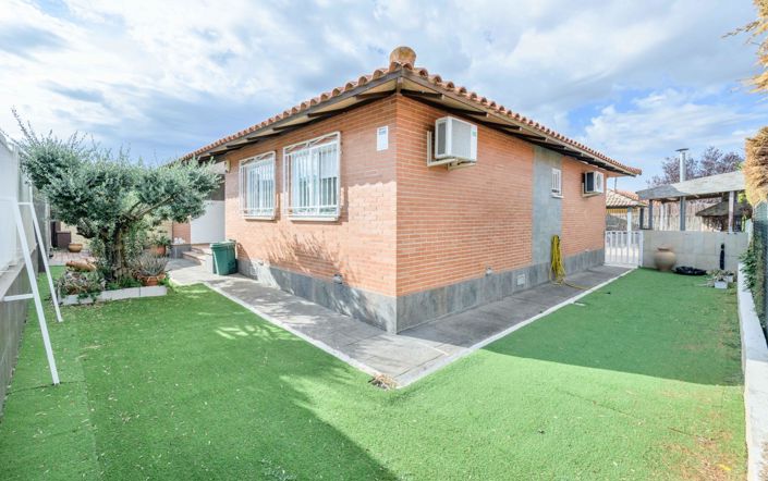 Image No.4-3 Bed Property for sale