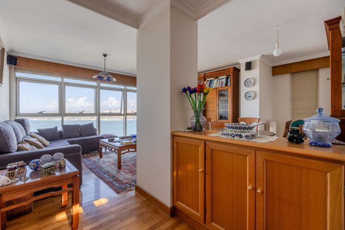 Image No.8-4 Bed Duplex for sale