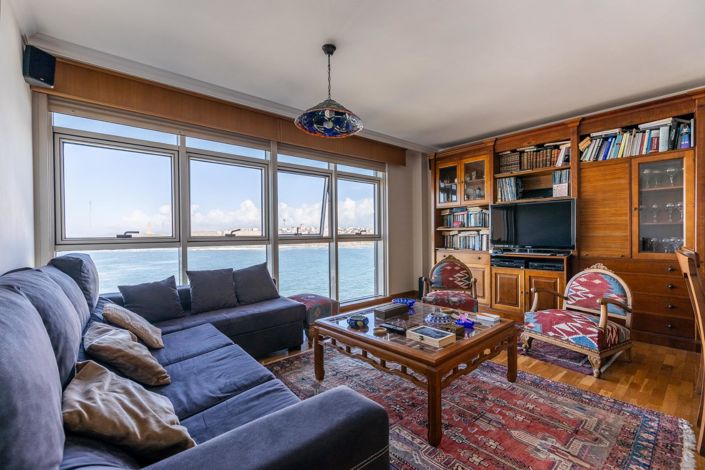 Image No.10-4 Bed Duplex for sale